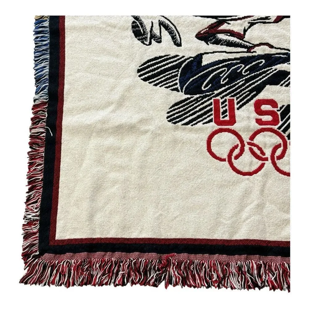 Vintage 1995 Looney Tunes Taz USA Olympics Basketball Throw Blanket Collectible